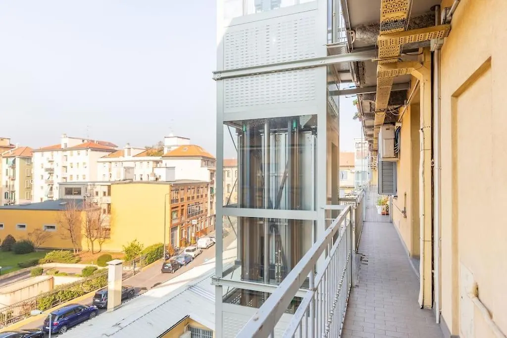 Modern Apartment In Milano Centrale Next To Metro M5 - Sarca 73 location