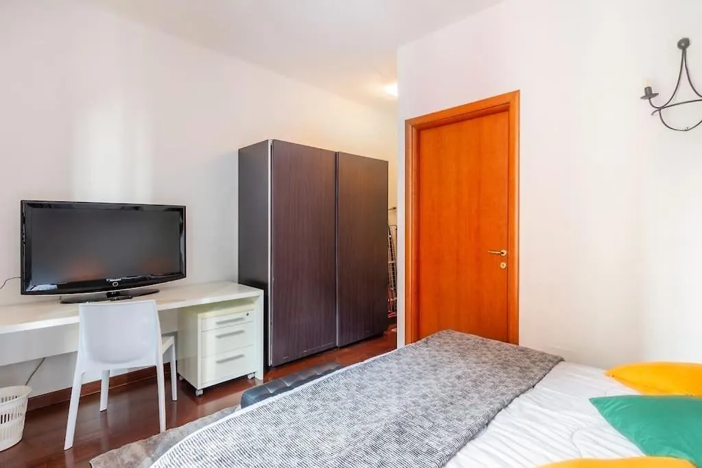 Modern Apartment In Milano Centrale Next To Metro M5 - Sarca 73 Milan